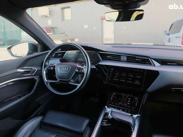 Ауди E-Tron, объемом двигателя 0 л и пробегом 140 тыс. км за 31900 $, фото 12 на Automoto.ua