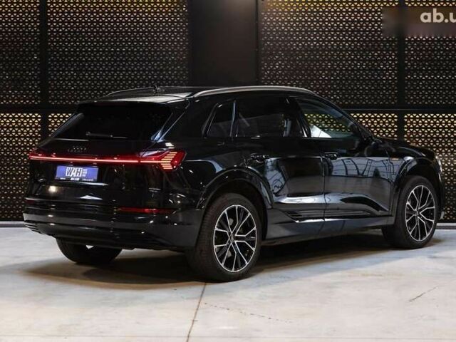 Ауди E-Tron, объемом двигателя 0 л и пробегом 133 тыс. км за 28200 $, фото 7 на Automoto.ua