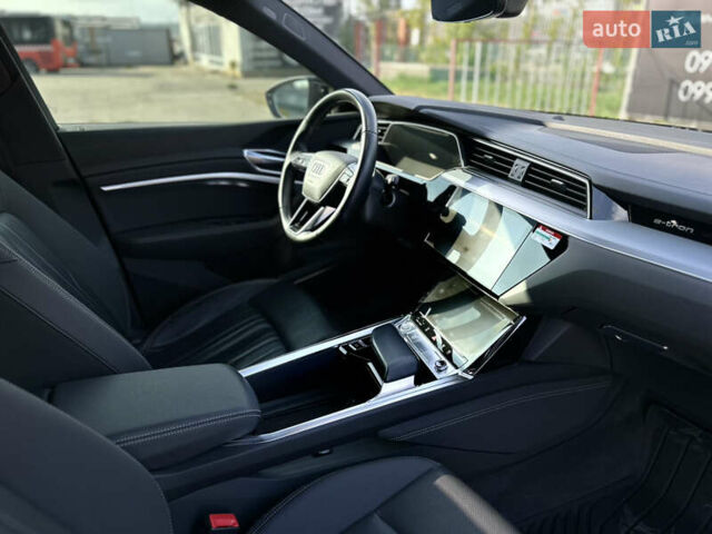 Ауди E-Tron, объемом двигателя 0 л и пробегом 115 тыс. км за 33000 $, фото 18 на Automoto.ua