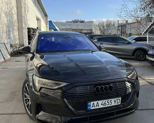 Ауді E-Tron, об'ємом двигуна 0 л та пробігом 42 тис. км за 30500 $, фото 2 на Automoto.ua