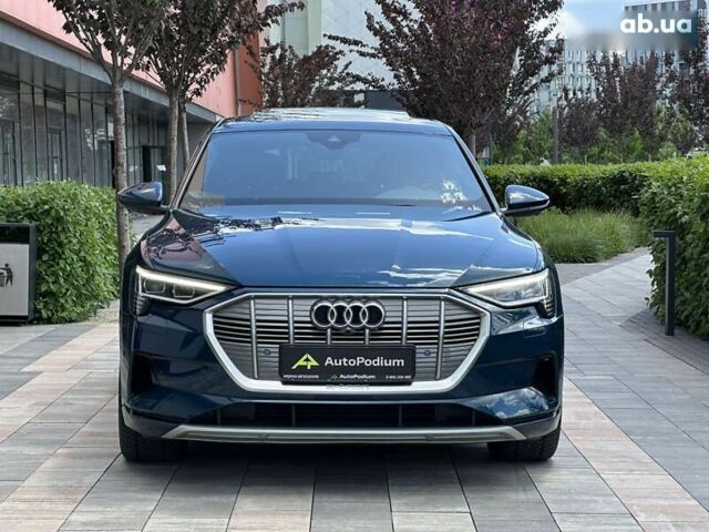 Ауди E-Tron, объемом двигателя 0 л и пробегом 151 тыс. км за 28700 $, фото 6 на Automoto.ua