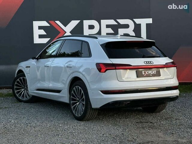 Ауді E-Tron, об'ємом двигуна 0 л та пробігом 74 тис. км за 38990 $, фото 3 на Automoto.ua