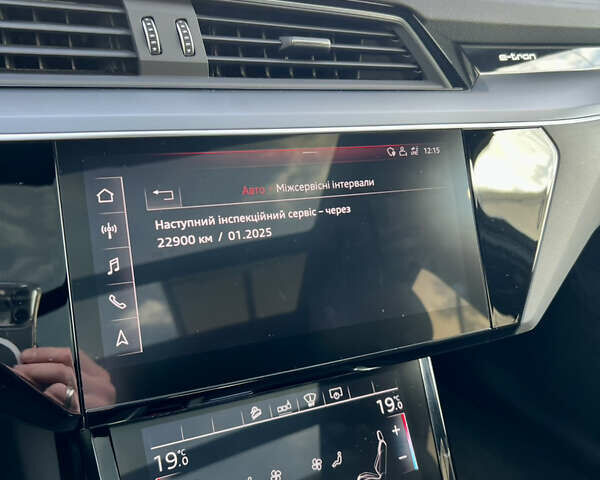 Ауди E-Tron, объемом двигателя 0 л и пробегом 67 тыс. км за 34999 $, фото 4 на Automoto.ua