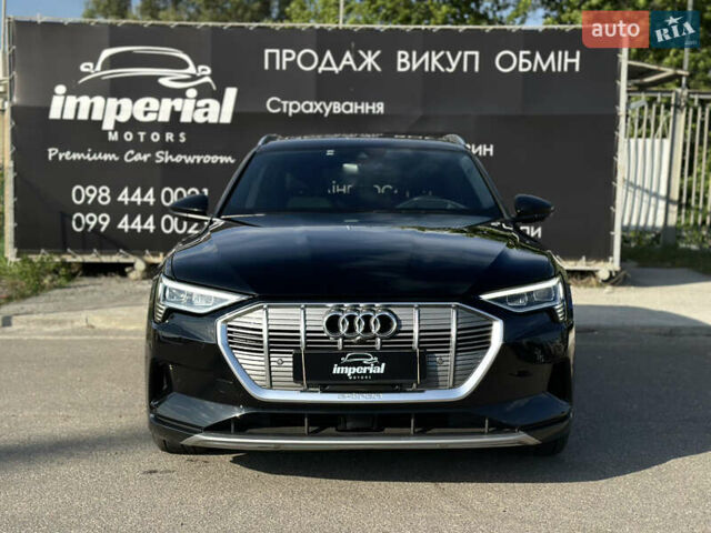 Ауди E-Tron, объемом двигателя 0 л и пробегом 115 тыс. км за 33000 $, фото 1 на Automoto.ua
