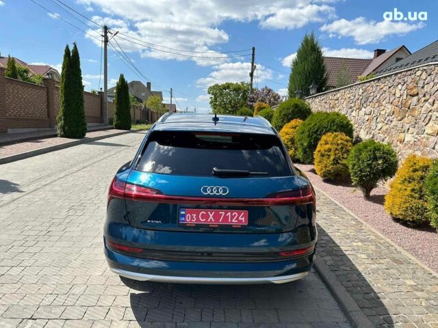 Ауди E-Tron, объемом двигателя 0 л и пробегом 55 тыс. км за 32500 $, фото 6 на Automoto.ua
