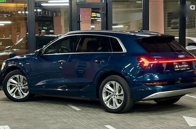 Ауди E-Tron, объемом двигателя 0 л и пробегом 56 тыс. км за 36800 $, фото 15 на Automoto.ua