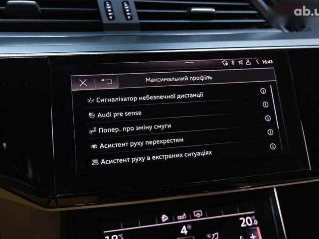 Ауди E-Tron, объемом двигателя 0 л и пробегом 133 тыс. км за 28200 $, фото 26 на Automoto.ua