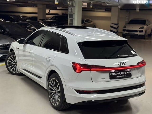 Ауди E-Tron, объемом двигателя 0 л и пробегом 36 тыс. км за 35000 $, фото 27 на Automoto.ua