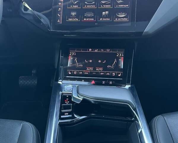 Ауди E-Tron, объемом двигателя 0 л и пробегом 42 тыс. км за 38999 $, фото 14 на Automoto.ua
