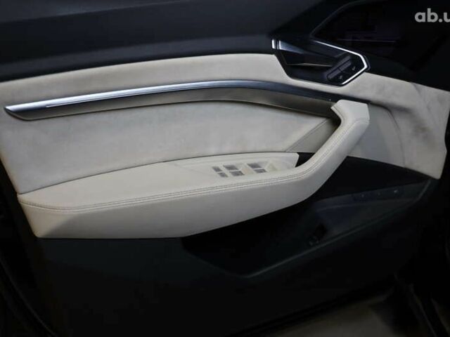 Ауди E-Tron, объемом двигателя 0 л и пробегом 138 тыс. км за 26900 $, фото 12 на Automoto.ua