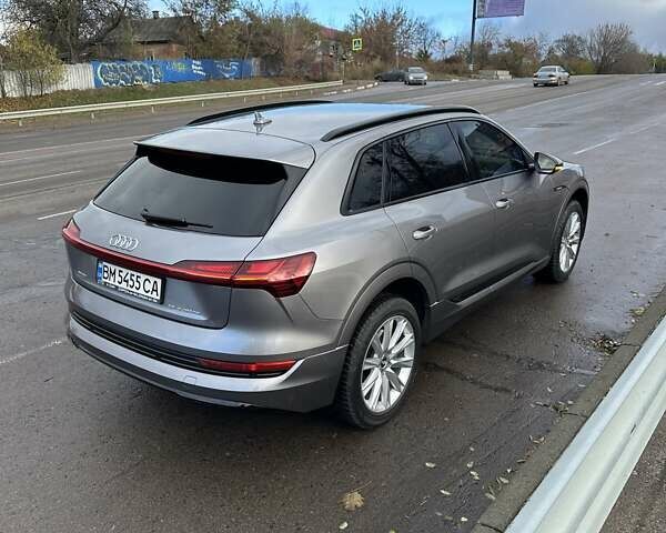 Ауди E-Tron, объемом двигателя 0 л и пробегом 110 тыс. км за 35999 $, фото 7 на Automoto.ua