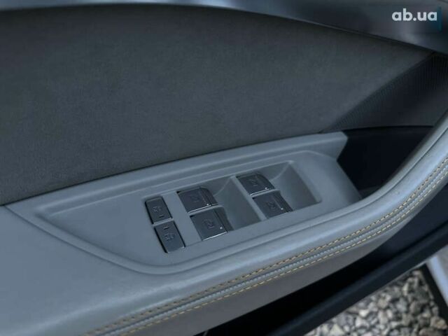 Ауді E-Tron, об'ємом двигуна 0 л та пробігом 74 тис. км за 38990 $, фото 19 на Automoto.ua