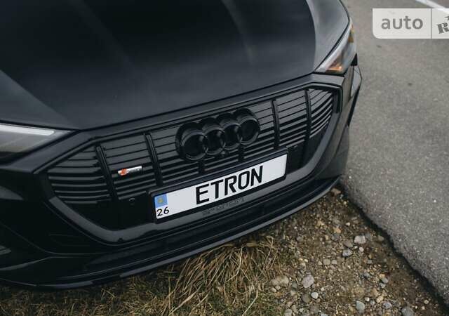 Ауді E-Tron, об'ємом двигуна 0 л та пробігом 41 тис. км за 55000 $, фото 42 на Automoto.ua