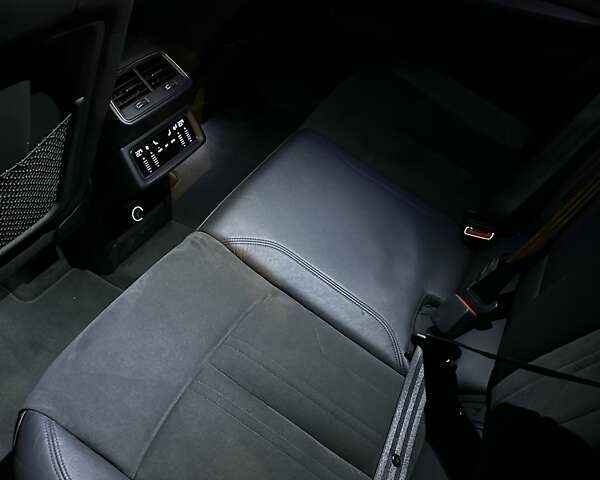 Ауди E-Tron, объемом двигателя 0 л и пробегом 110 тыс. км за 35999 $, фото 12 на Automoto.ua