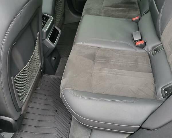 Ауди E-Tron, объемом двигателя 0 л и пробегом 95 тыс. км за 37000 $, фото 9 на Automoto.ua