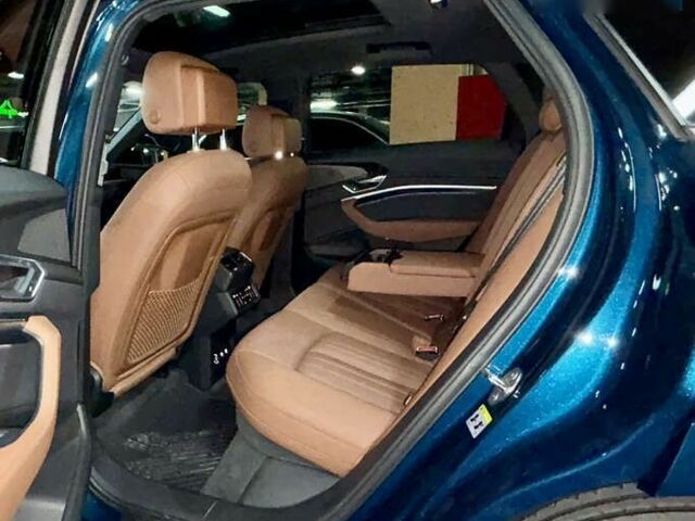 Ауди E-Tron, объемом двигателя 0 л и пробегом 56 тыс. км за 36800 $, фото 2 на Automoto.ua