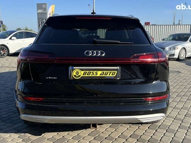 Ауди E-Tron, объемом двигателя 0 л и пробегом 64 тыс. км за 33990 $, фото 5 на Automoto.ua