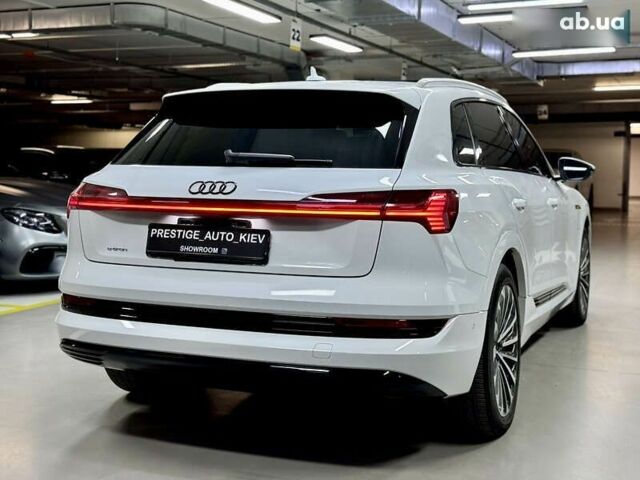 Ауди E-Tron, объемом двигателя 0 л и пробегом 36 тыс. км за 35000 $, фото 26 на Automoto.ua