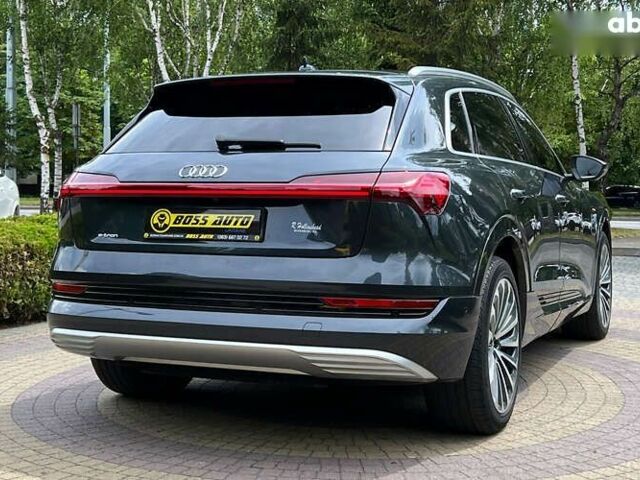 Ауди E-Tron, объемом двигателя 0 л и пробегом 94 тыс. км за 30590 $, фото 6 на Automoto.ua
