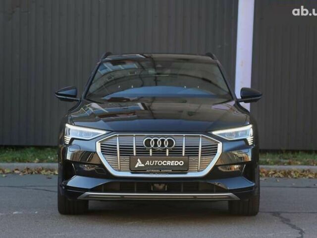 Ауди E-Tron, объемом двигателя 0 л и пробегом 140 тыс. км за 31900 $, фото 1 на Automoto.ua