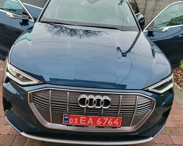 Ауди E-Tron, объемом двигателя 0 л и пробегом 95 тыс. км за 37000 $, фото 17 на Automoto.ua