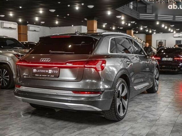 Ауді E-Tron, об'ємом двигуна 0 л та пробігом 61 тис. км за 39900 $, фото 18 на Automoto.ua