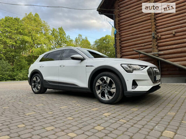 Ауді E-Tron, об'ємом двигуна 0 л та пробігом 62 тис. км за 32700 $, фото 7 на Automoto.ua