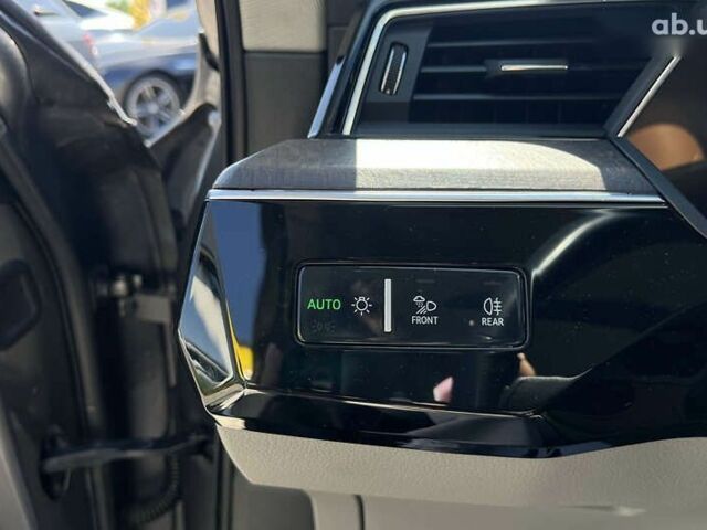 Ауді E-Tron, об'ємом двигуна 0 л та пробігом 170 тис. км за 29800 $, фото 25 на Automoto.ua