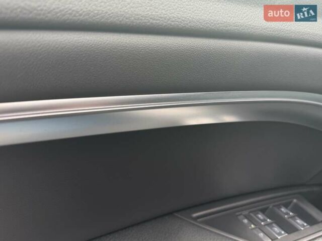 Ауди E-Tron, объемом двигателя 0 л и пробегом 106 тыс. км за 29900 $, фото 23 на Automoto.ua