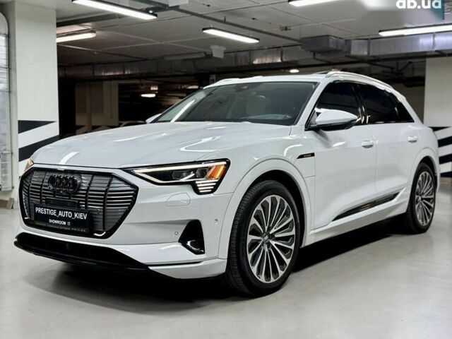 Ауди E-Tron, объемом двигателя 0 л и пробегом 36 тыс. км за 35000 $, фото 8 на Automoto.ua