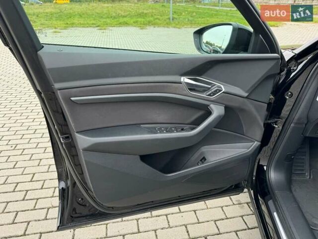 Ауді E-Tron, об'ємом двигуна 0 л та пробігом 133 тис. км за 25450 $, фото 25 на Automoto.ua