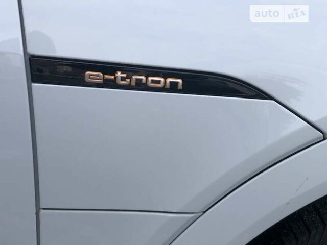 Ауді E-Tron, об'ємом двигуна 0 л та пробігом 23 тис. км за 41900 $, фото 7 на Automoto.ua