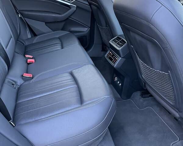 Ауди E-Tron, объемом двигателя 0 л и пробегом 42 тыс. км за 38999 $, фото 12 на Automoto.ua