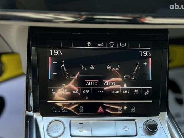 Ауди E-Tron, объемом двигателя 0 л и пробегом 174 тыс. км за 29200 $, фото 18 на Automoto.ua