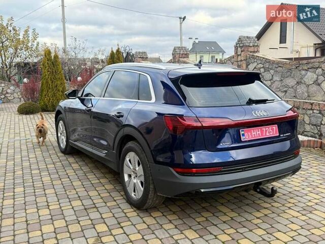 Ауди E-Tron, объемом двигателя 0 л и пробегом 147 тыс. км за 25900 $, фото 7 на Automoto.ua