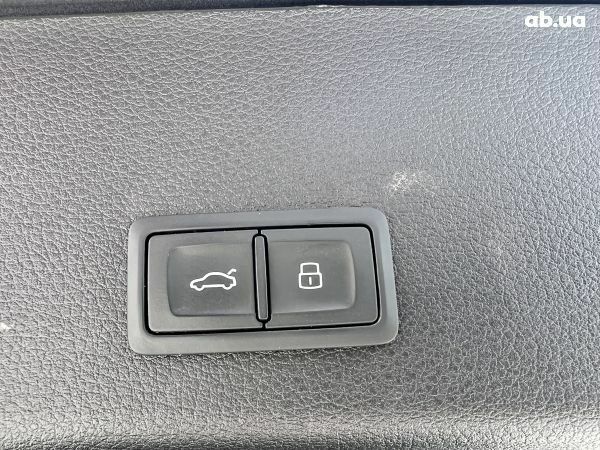 Ауди E-Tron, объемом двигателя 0 л и пробегом 0 тыс. км за 53900 $, фото 10 на Automoto.ua
