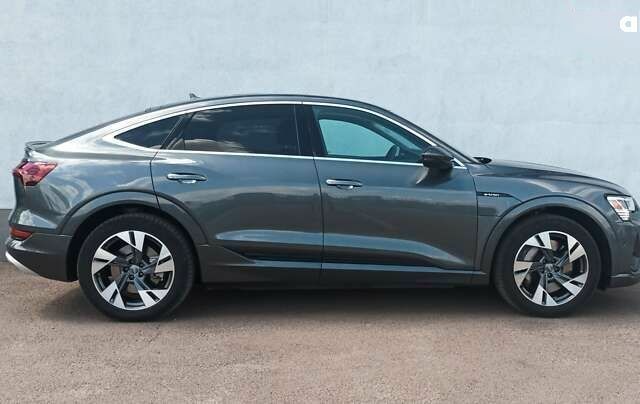 Ауді E-Tron, об'ємом двигуна 0 л та пробігом 37 тис. км за 35800 $, фото 6 на Automoto.ua