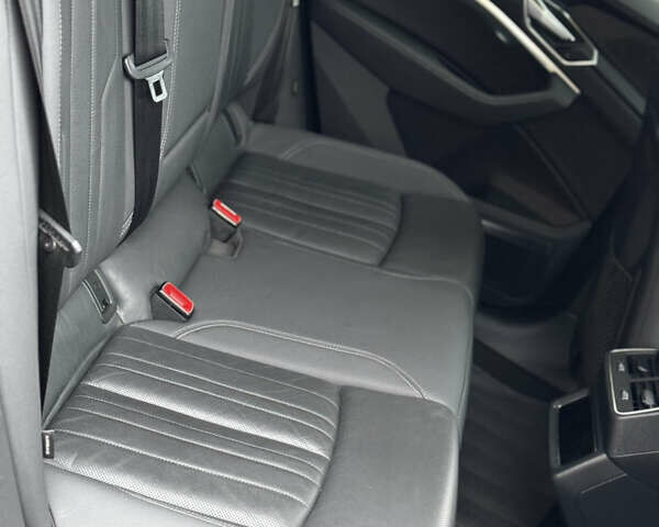 Ауди E-Tron, объемом двигателя 0 л и пробегом 95 тыс. км за 28750 $, фото 31 на Automoto.ua