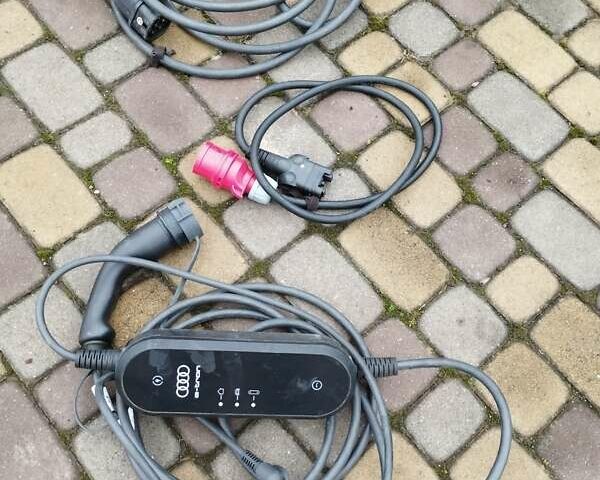 Ауди E-Tron, объемом двигателя 0 л и пробегом 147 тыс. км за 25900 $, фото 27 на Automoto.ua