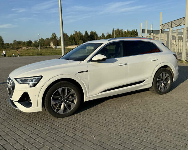 Ауді E-Tron 2020 у Львові на Automoto.ua Ауді E-Tron, об'ємом двигуна 0 л та пробігом 92 тис. км за 29900 $, фото 10 на Automoto.ua