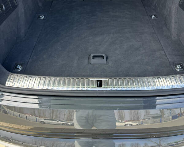 Ауди E-Tron, объемом двигателя 0 л и пробегом 144 тыс. км за 25000 $, фото 44 на Automoto.ua