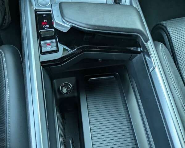 Ауди E-Tron 2020 в Львове на Automoto.ua Ауди E-Tron, объемом двигателя 0 л и пробегом 73 тыс. км за 33100 $, фото 21 на Automoto.ua