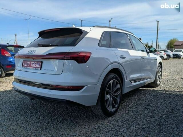Ауді E-Tron, об'ємом двигуна 0 л та пробігом 66 тис. км за 29950 $, фото 6 на Automoto.ua