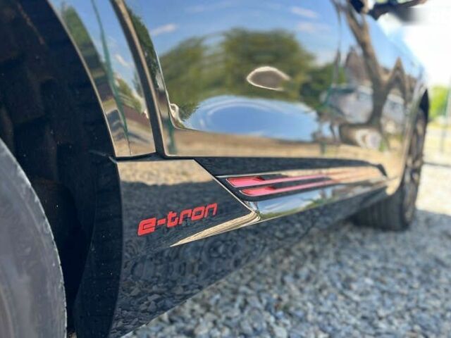 Ауді E-Tron, об'ємом двигуна 0 л та пробігом 45 тис. км за 33500 $, фото 7 на Automoto.ua