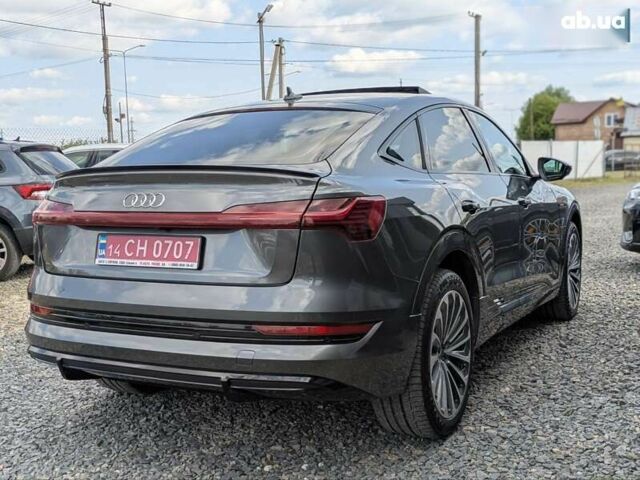 Ауди E-Tron, объемом двигателя 0 л и пробегом 62 тыс. км за 38900 $, фото 9 на Automoto.ua