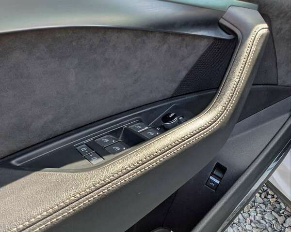 Ауді E-Tron, об'ємом двигуна 0 л та пробігом 66 тис. км за 29950 $, фото 9 на Automoto.ua