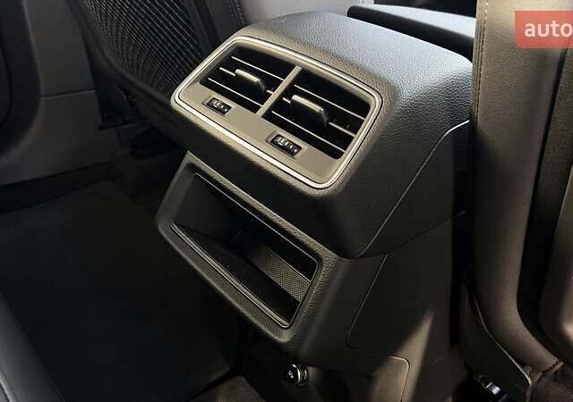 Ауди E-Tron, объемом двигателя 0 л и пробегом 72 тыс. км за 31405 $, фото 30 на Automoto.ua