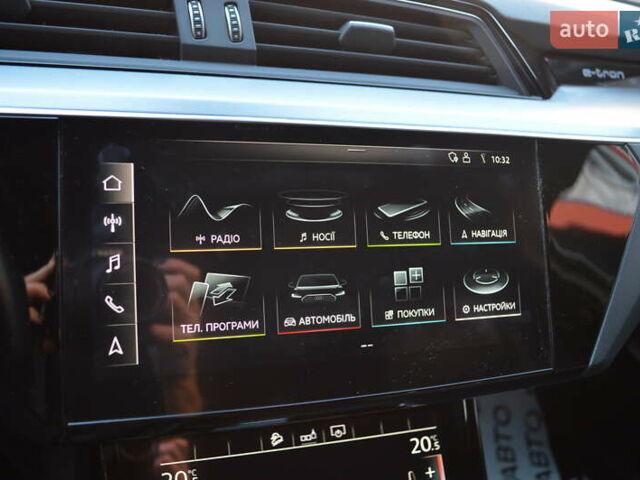 Ауди E-Tron, объемом двигателя 0 л и пробегом 59 тыс. км за 35900 $, фото 31 на Automoto.ua