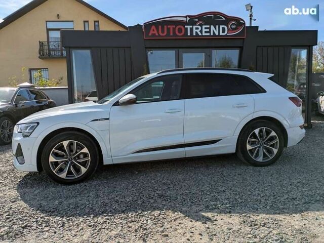 Ауді E-Tron, об'ємом двигуна 0 л та пробігом 66 тис. км за 29950 $, фото 4 на Automoto.ua