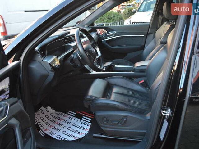 Ауди E-Tron, объемом двигателя 0 л и пробегом 59 тыс. км за 35900 $, фото 13 на Automoto.ua